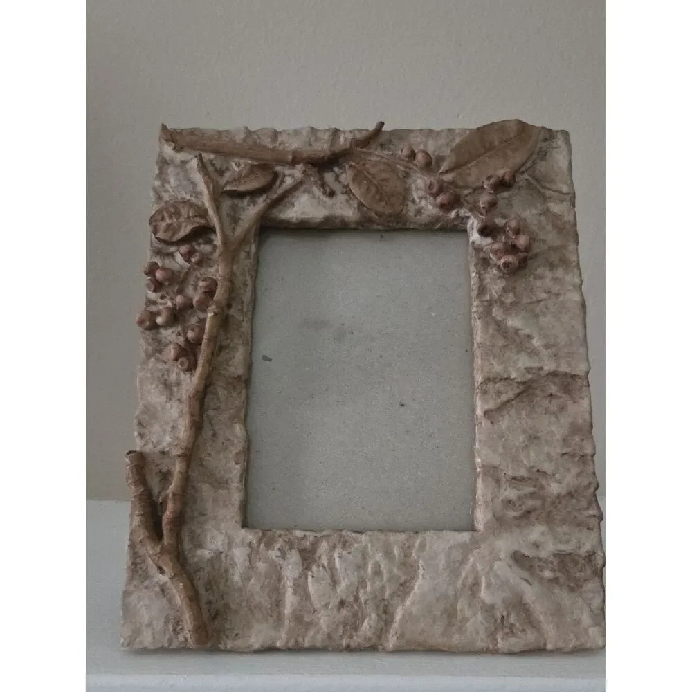 Ceramic Photo Frame with Branch & Berry Detail